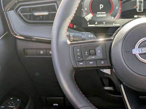 New 2026 Nissan Kicks SR w/ SR Premium Package AWD/4WD image 9