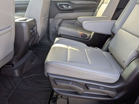 Used 2021 Chevrolet Tahoe LT image 24