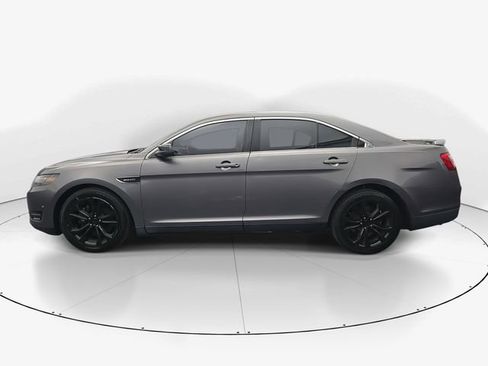 Used 2013 Ford Taurus SHO image 5