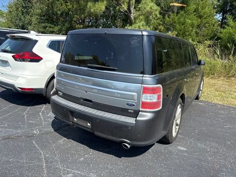 Used 2018 Ford Flex Limited AWD/4WD image 2
