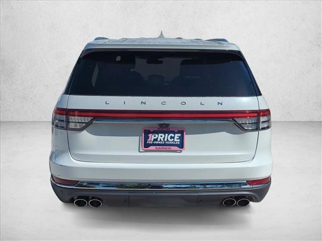 Used 2024 Lincoln Aviator 2WD w/ Premium Package image 6