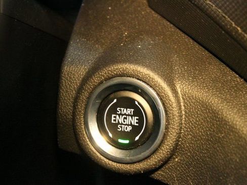 Used 2023 Chevrolet TrailBlazer LT w/ Convenience Package image 22