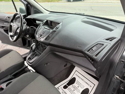 Used 2018 Ford Transit Connect XL image 24