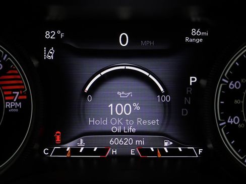 Used 2019 Jeep Cherokee Limited w/ Technology Group FWD image 33