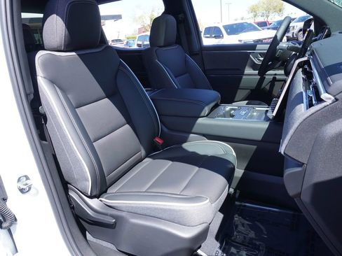 New 2026 GMC Sierra EV Elevation image 12