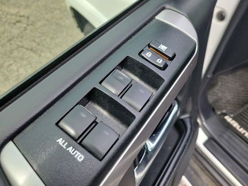 Used 2020 Toyota 4Runner SR5 Premium w/ Moonroof Package image 20