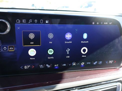 Used 2024 Chevrolet Traverse RS w/ LPO, Floor Liner Package image 23