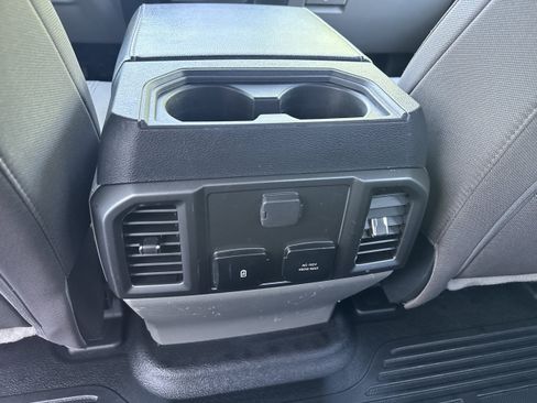 Used 2022 Ford F250 XLT w/ XLT Premium Package AWD/4WD image 16
