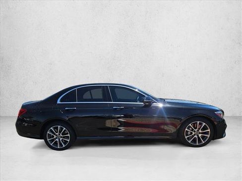 Used 2019 Mercedes-Benz E 450 4MATIC Sedan image 4