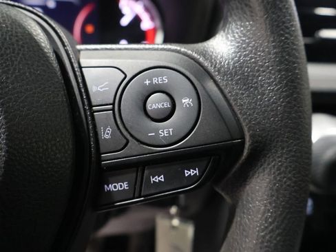 Used 2024 Toyota RAV4 LE image 33