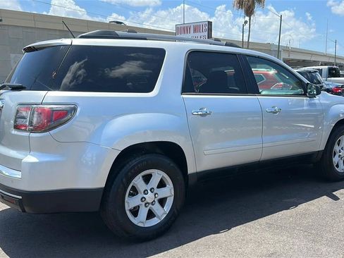 Used 2014 GMC Acadia SLE FWD image 7