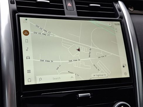 New 2025 Land Rover Discovery S image 13