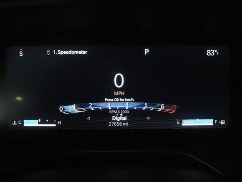 Used 2025 Jeep Grand Cherokee Altitude RWD image 17