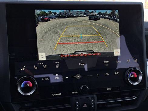 Used 2025 Lexus GX 550 w/ Cold Area Package AWD/4WD image 26