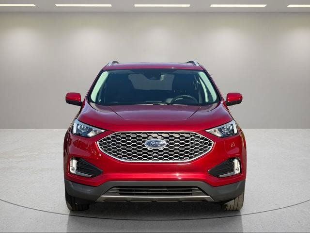 Certified 2023 Ford Edge SEL w/ Convenience Package AWD/4WD image 2