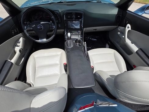 Used 2012 Chevrolet Corvette Grand Sport w/ 3LT Preferred Equipment Group RWD image 22