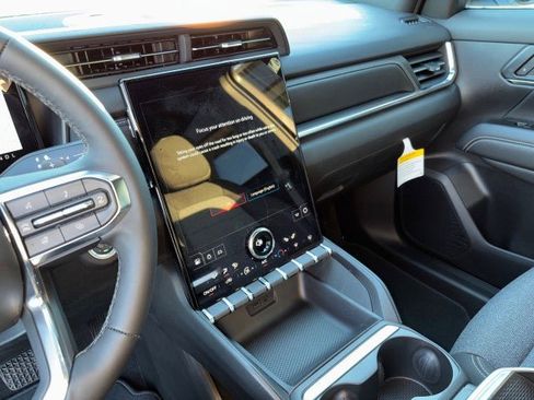 New 2025 GMC Terrain Elevation image 20