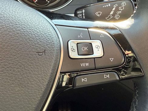 Used 2019 Volkswagen Atlas SE image 24