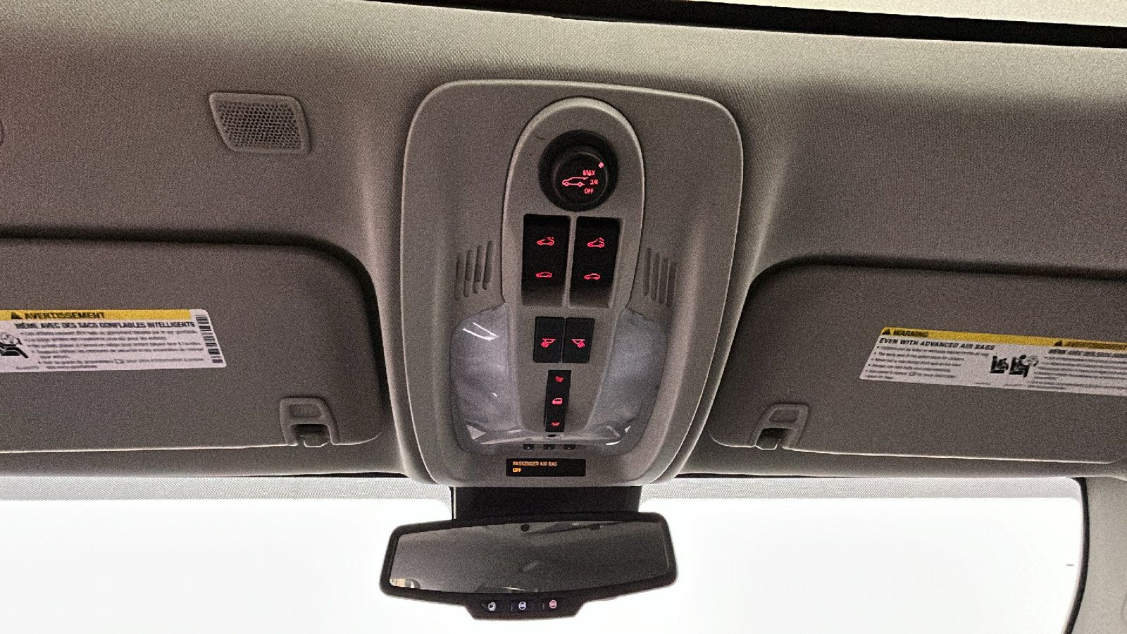 Used 2017 GMC Terrain SLT w/ Open Road Package FWD image 24
