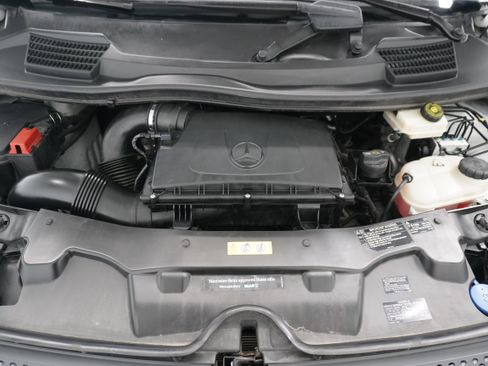 Used 2017 Mercedes-Benz Metris Worker image 21