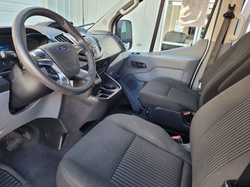 Used 2018 Ford Transit 350 XLT RWD image 11