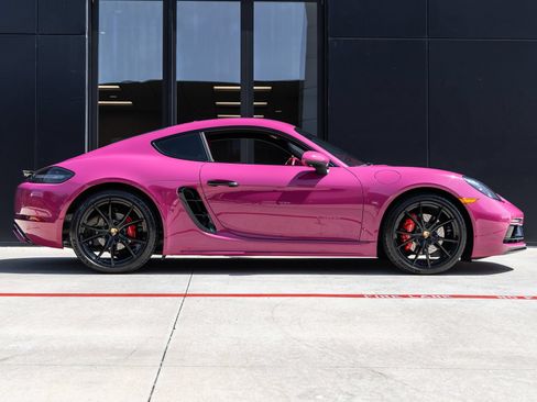Certified 2024 Porsche 718 Cayman S RWD image 12