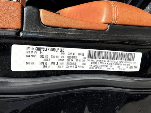 Used 2012 Jeep Grand Cherokee Overland Summit image 35