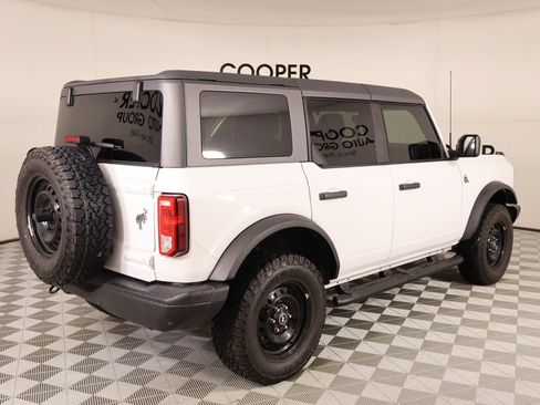 Certified 2023 Ford Bronco Black Diamond AWD/4WD image 21
