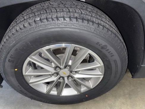 Used 2023 Chevrolet Traverse LT w/ LPO, Floor Liner Package image 9
