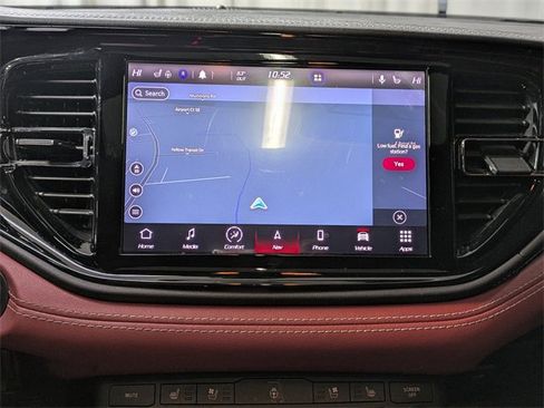 Used 2022 Dodge Durango SRT w/ Premium Interior Group image 18