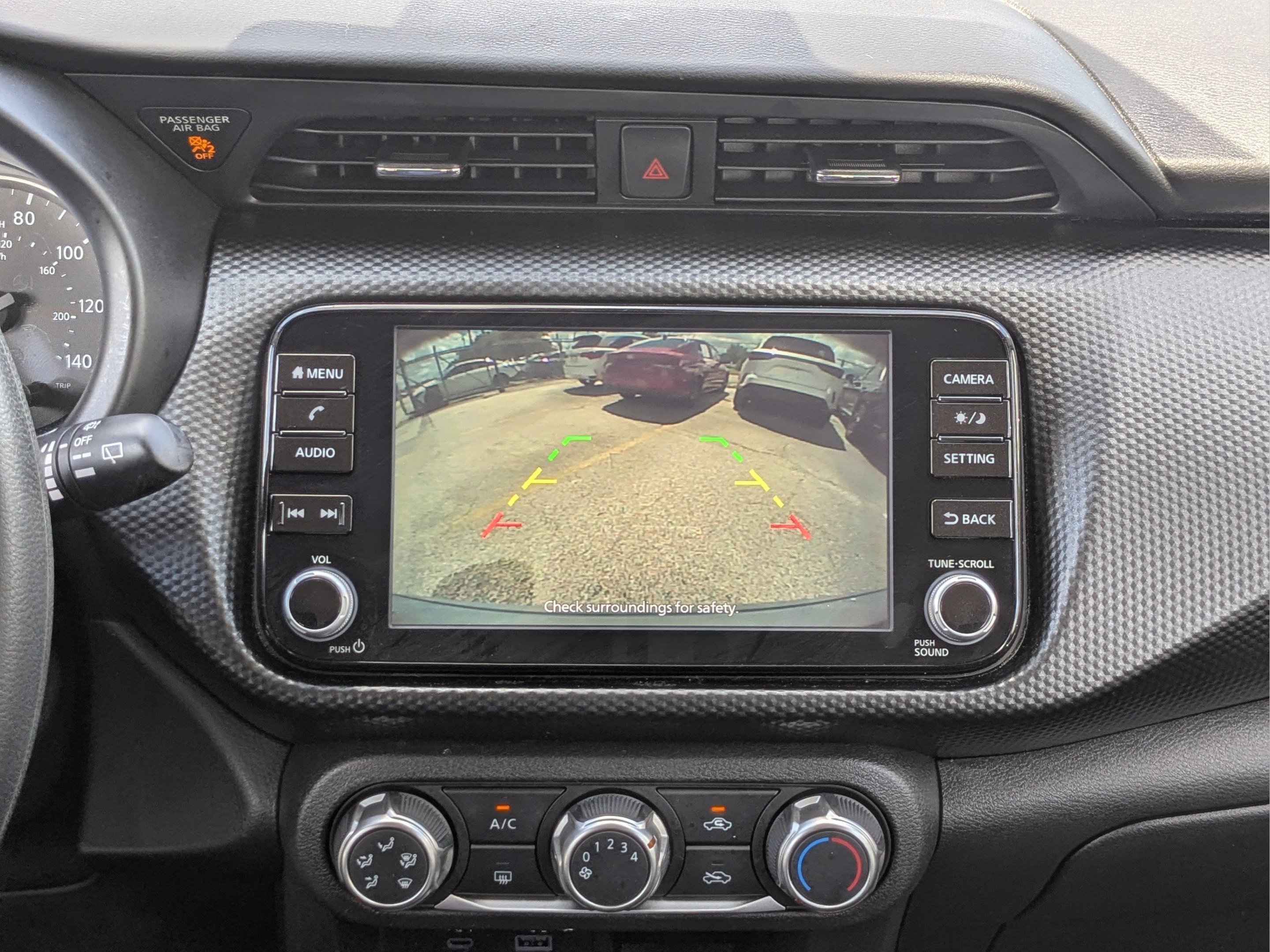 Used 2023 Nissan Kicks SV FWD image 18