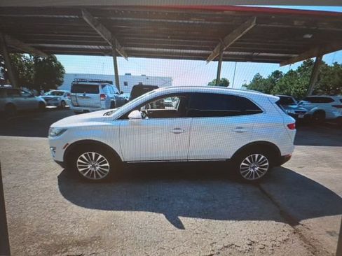 Used 2016 Lincoln MKZ AWD w/ Equipment Group 300A Reserve image 3
