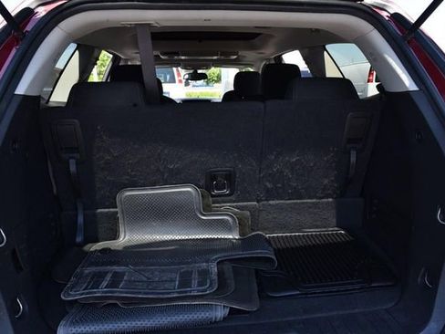 Used 2015 Chevrolet Traverse LT w/ Traveler's Package FWD image 26