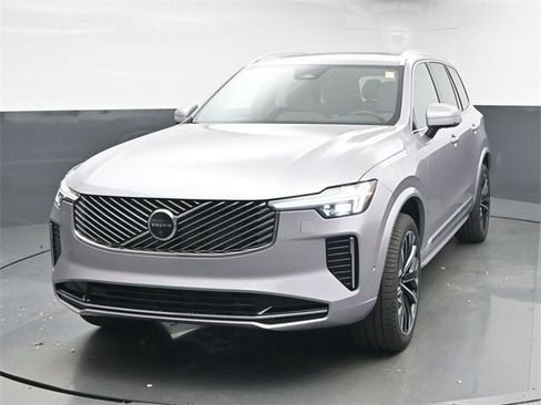 New 2026 Volvo XC90 B6 Plus w/ Protection Package Premier image 3