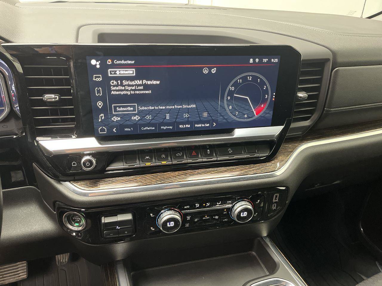 Certified 2024 GMC Sierra 1500 Elevation w/ Preferred Package AWD/4WD image 19