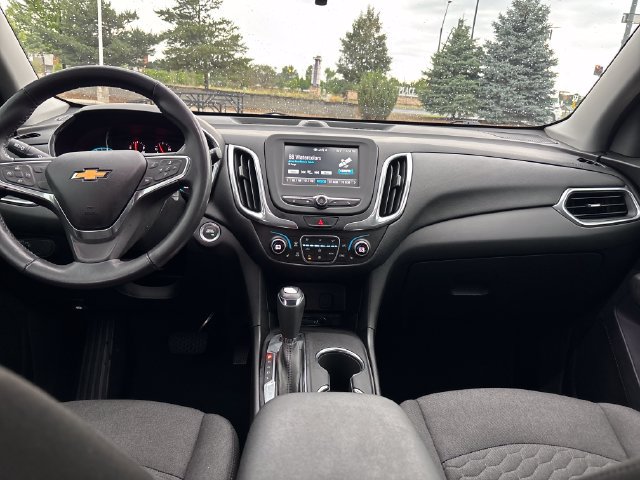 Used 2018 Chevrolet Equinox LT AWD/4WD image 17