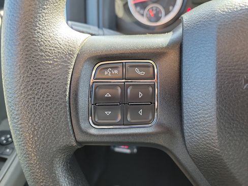 Used 2019 RAM 1500 Classic SLT image 26