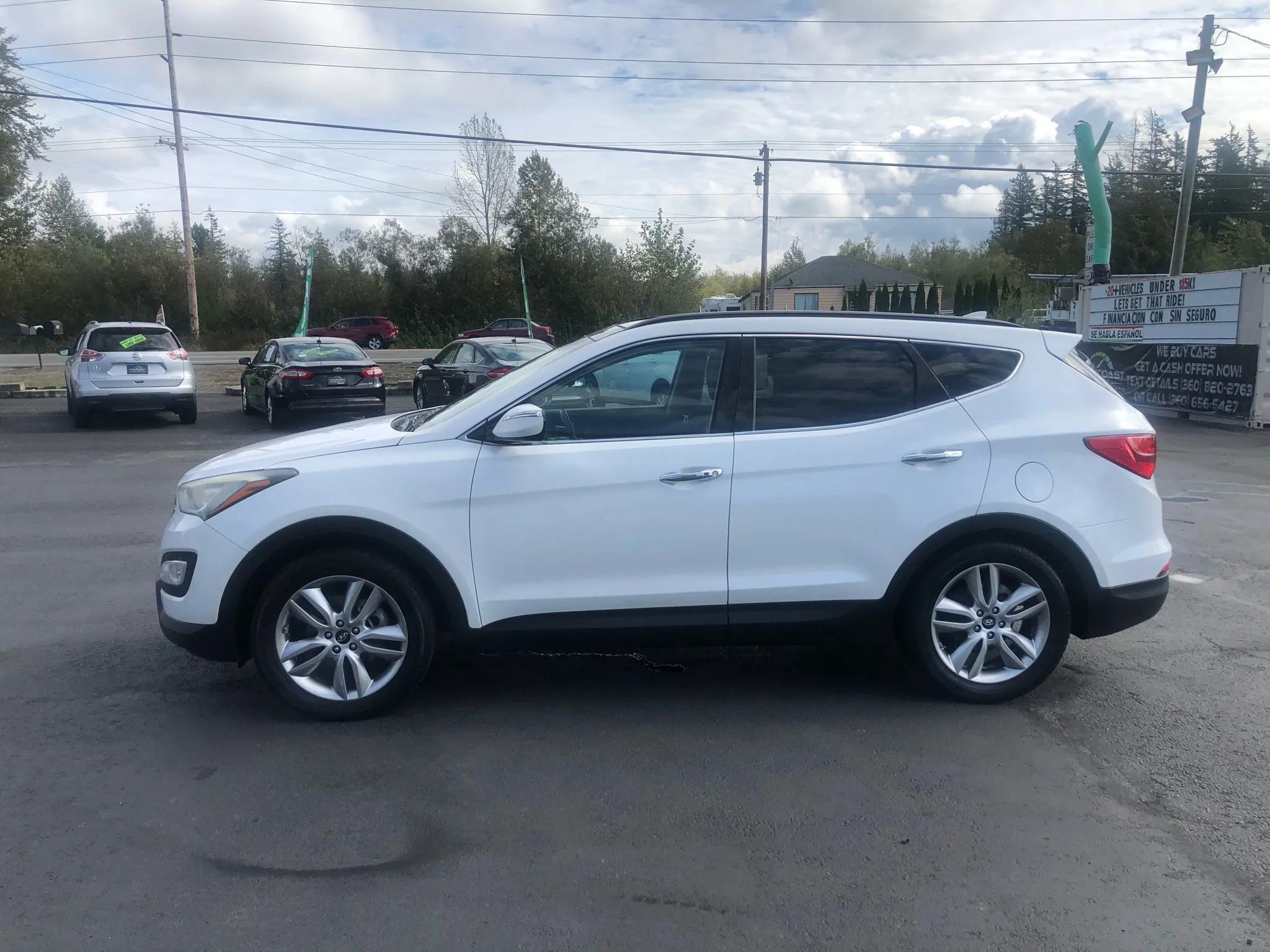 Used 2015 Hyundai Santa Fe Sport 2.0T w/ Option Group 05 FWD image 4