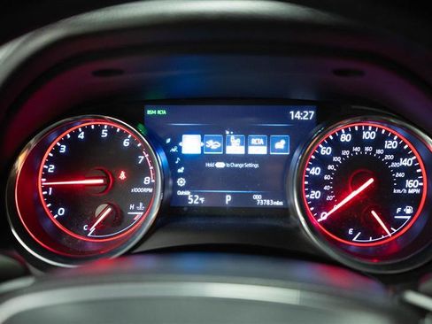 Used 2019 Toyota Camry XSE image 19