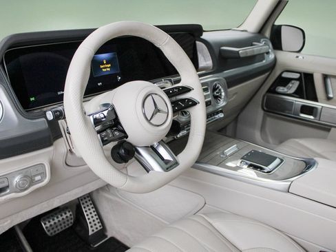 Used 2026 Mercedes-Benz G 63 AMG 4MATIC image 2