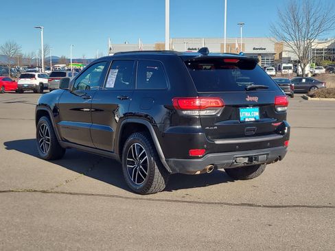 Used 2020 Jeep Grand Cherokee Trailhawk image 12