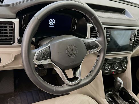 Used 2023 Volkswagen Atlas SE w/ Black Wheel Package AWD/4WD image 18