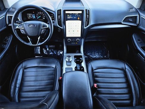 Used 2022 Ford Edge SEL w/ Convenience Package image 10