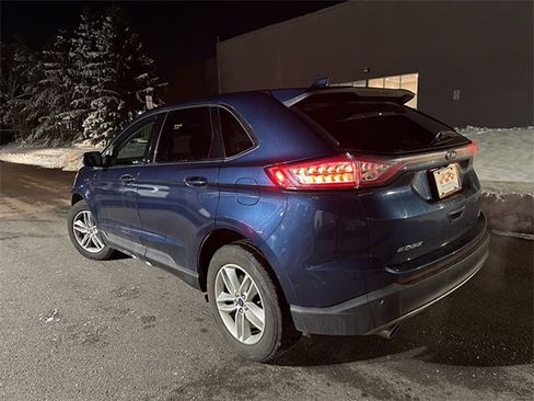 Used 2017 Ford Edge SEL image 4