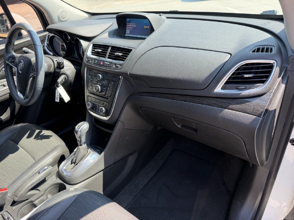 Used 2015 Buick Encore Convenience FWD image 27