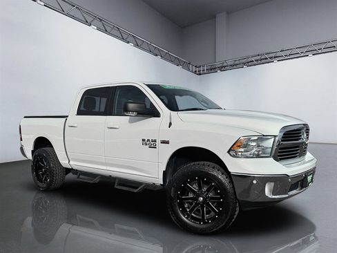 Used 2019 RAM 1500 Big Horn image 13