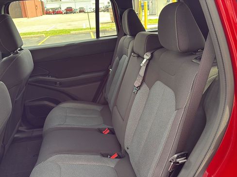 New 2026 Jeep Cherokee Laredo image 31