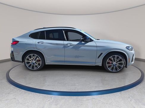 Used 2023 BMW X4 M40i image 5