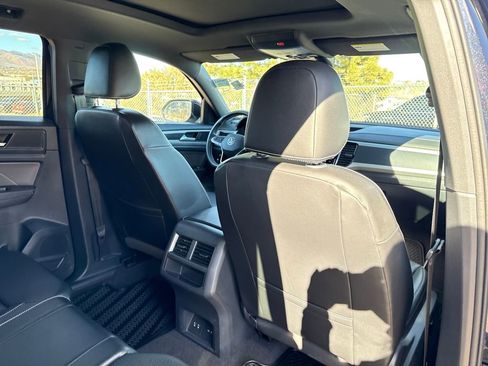 Used 2022 Volkswagen Atlas Cross Sport SEL image 24