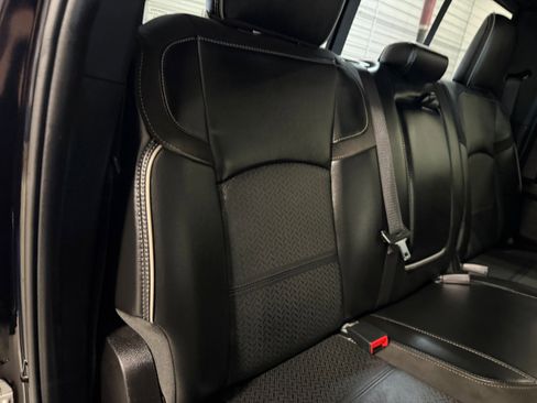 Used 2023 RAM 2500 Laramie w/ Night Edition image 21